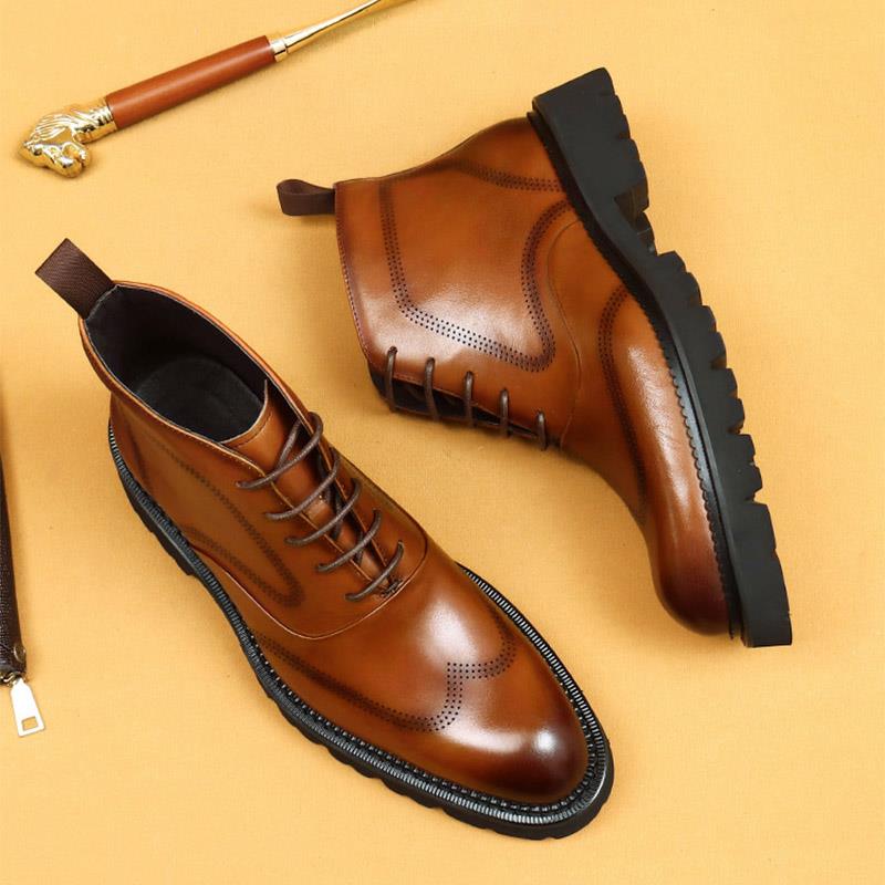 真皮马丁靴男2024冬季新款高帮系带短筒靴子英伦风雕花布洛克男鞋