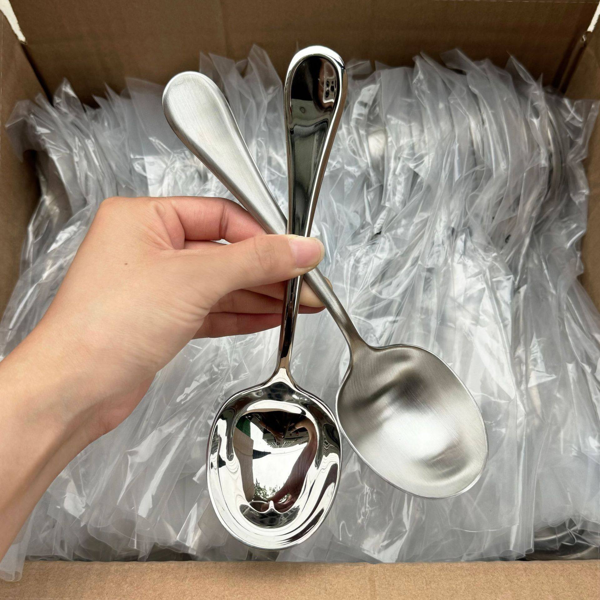 304不锈钢勺子大口喝汤勺家用吃饭勺粥勺加深小汤壳汤匙干饭勺,餐饮具,便携/折叠餐具,淘宝优惠券,粉丝福利购,淘宝优惠卷