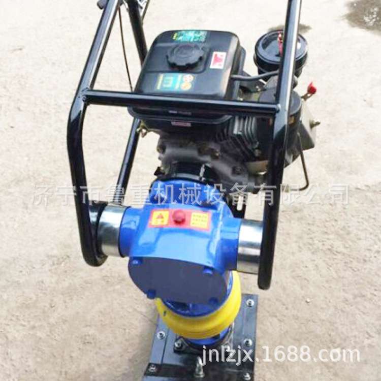 专业生产HCD110电动冲击夯 夯实机 各种型号 操作简单 效率高