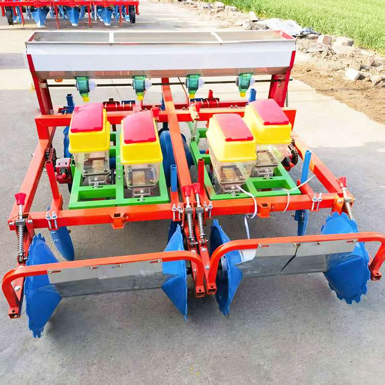 河南花生精播机拖拉机带4行起垄播种机种肥同施双粒花生点播机