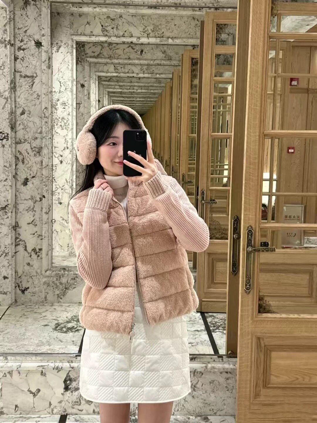 欧洲站25新款女士泰迪秋冬季针织拼接羽绒服外套女反绒面针织拼接