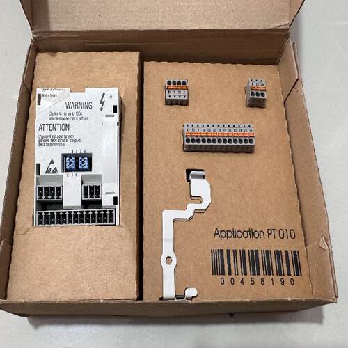 伦茨8200变频器IO通讯模块E82ZAFAC010接口模块