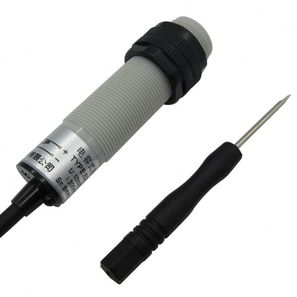 静电容式接近开关E2K-X8ME1 三线NPN常开 传感器可代替CR18-8DN