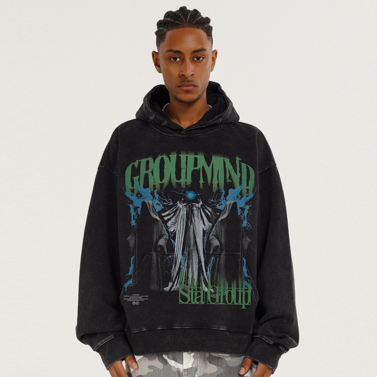 STA神秘无脸族水洗短款连帽卫衣