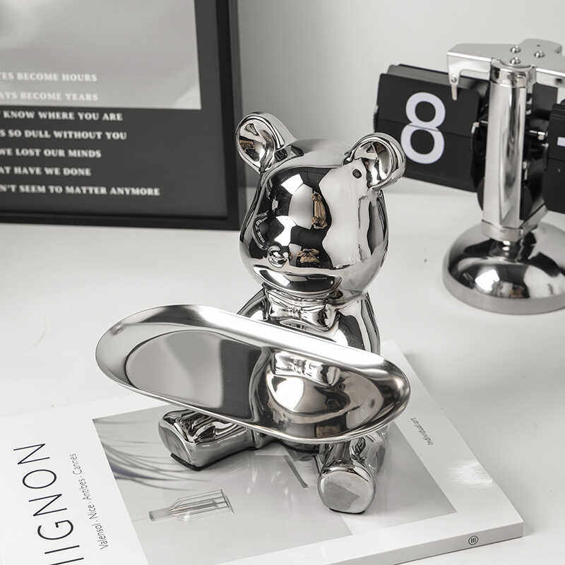 现代暴力网红熊入户玄关钥匙收纳托盘摆件进门陶瓷存钱罐装饰品