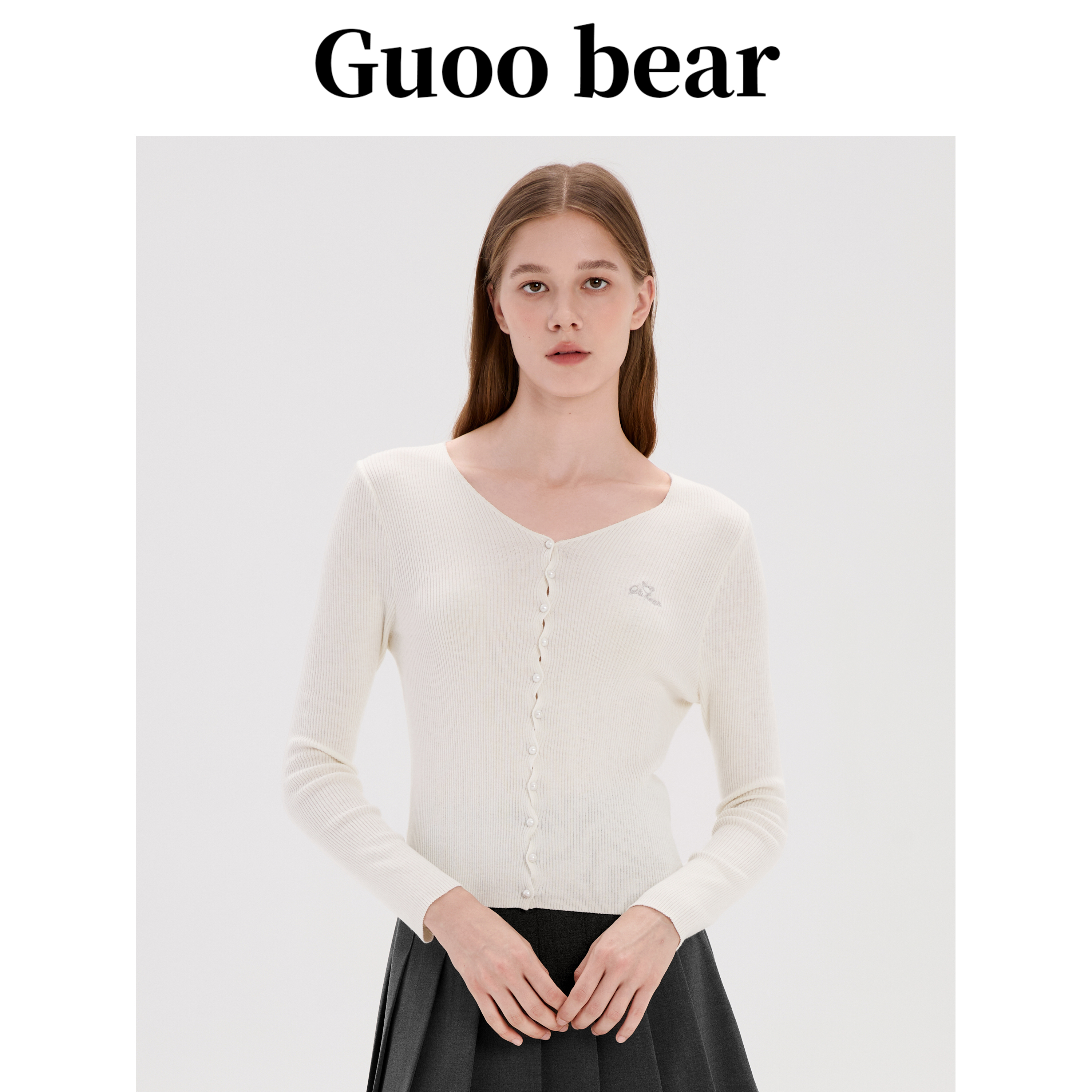 GUOOBEAR古家小熊V领毛针织衫