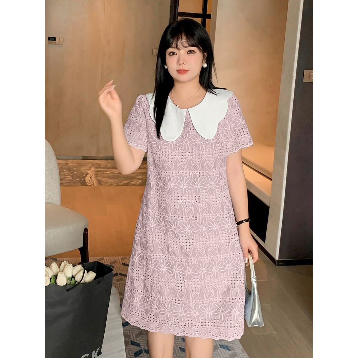 韩国工艺大码女装甜美娃娃领蕾丝连衣裙夏季新款遮肉中长裙240329