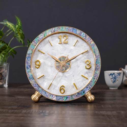 台式黄铜座钟家用轻奢贝壳桌面客厅时钟现代简约台钟摆件静音钟表