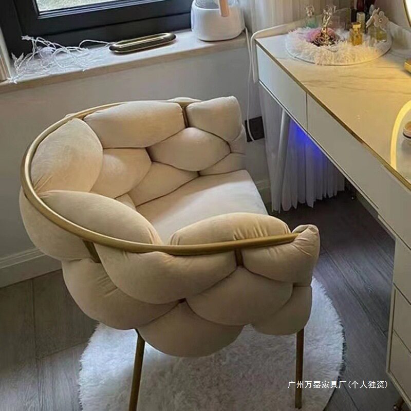 化妆椅子女生卧室轻奢梳妆台凳子简约现代家用靠背网红ins美甲椅
