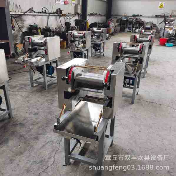 小型电动面条机电动压面机商用面皮机鲜面条机50面条机