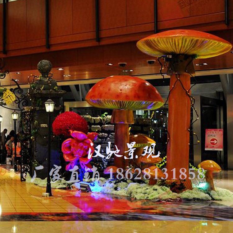 绿野仙踪主题展泡沫雕塑 蘑菇笑脸花泡沫雕塑 商场购物中心摆件