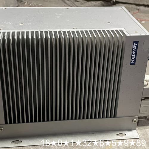 研华UNO-3000G工控机，件
