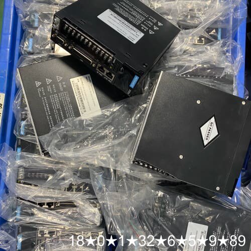 IS620NS2R8I- MS1H1-40B30CB-A33