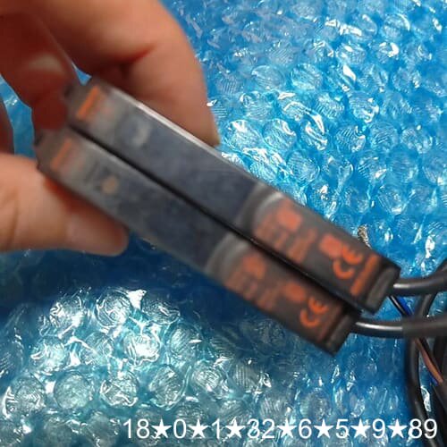 光纤放大器E3X-DA11-N， 接过线的
