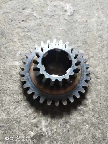 云南机床CY6140/6150车床2095双联齿轮Z17/30模数3花键635*10