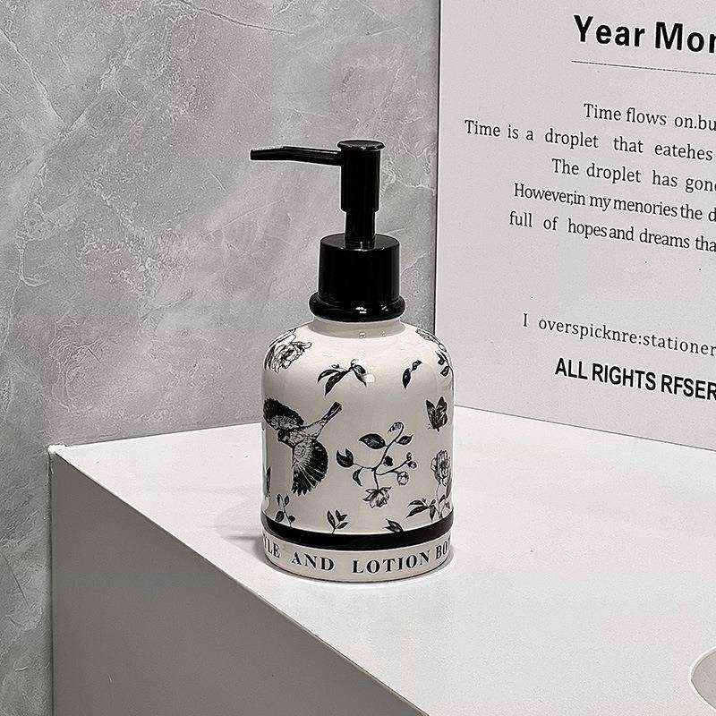 中古风陶瓷分装瓶花鸟设计质感出众乳液瓶民宿酒店设计感洗手液瓶