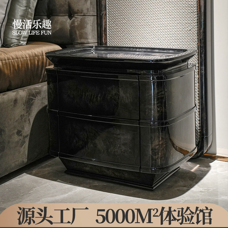 意式轻奢白杨树瘤床头柜