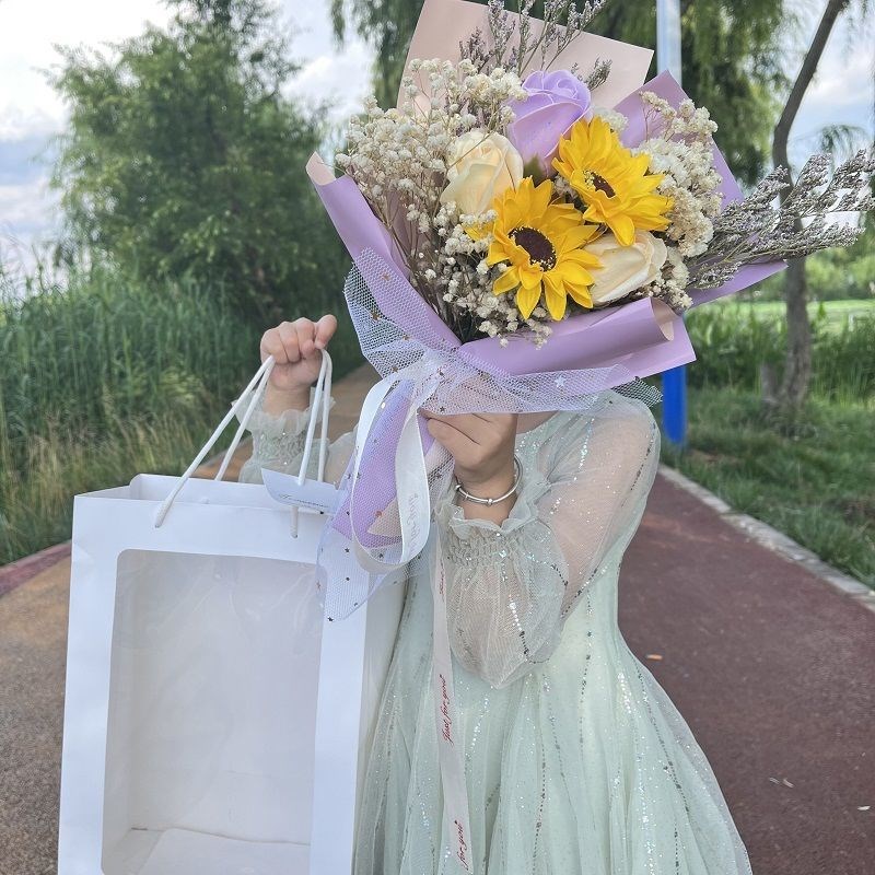 礼盒混搭干d花花束玫瑰香皂花向日葵花送男女朋友情人节赵之周