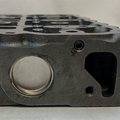 3TNV76 3TNV70 3D84-1发动机气缸盖119515-11740