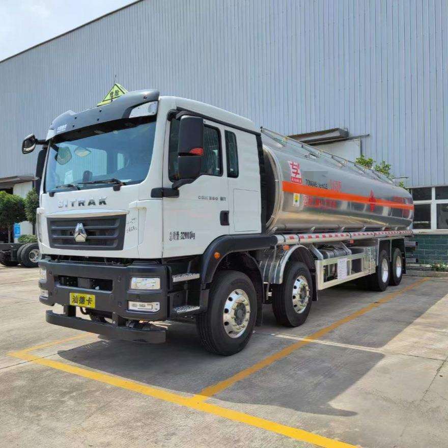 重汽汕德卡前四后八铝合金30吨油罐车,汽、柴油,大小方量加油车