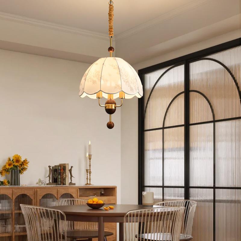 中古奶油风吊灯法式餐厅客厅卧室吊灯日式北欧创意高级感花瓣灯