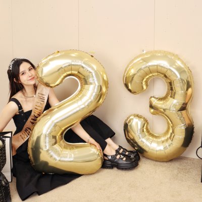 女孩40网红拍照道具色装饰派对生日寸白金气球数字背景墙场景布置