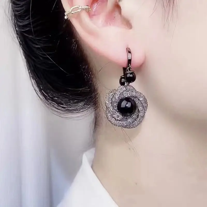 【下单立减50】醉美人重工黑色花朵气质复古时尚百搭耳环轻奢ZQ