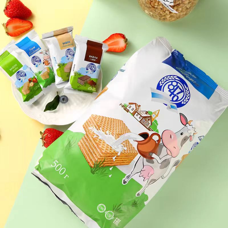 俄罗斯原装进口老式牛奶小牛威化饼干独立包装多层夹心500克