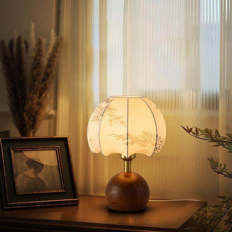 新款网红民宿台灯客厅书房装饰创意中式复古氛围卧室床头小夜灯,鲜花速递/花卉仿真/绿植园艺,割草机/草坪机,淘宝优惠券,粉丝福利购,淘宝优惠卷
