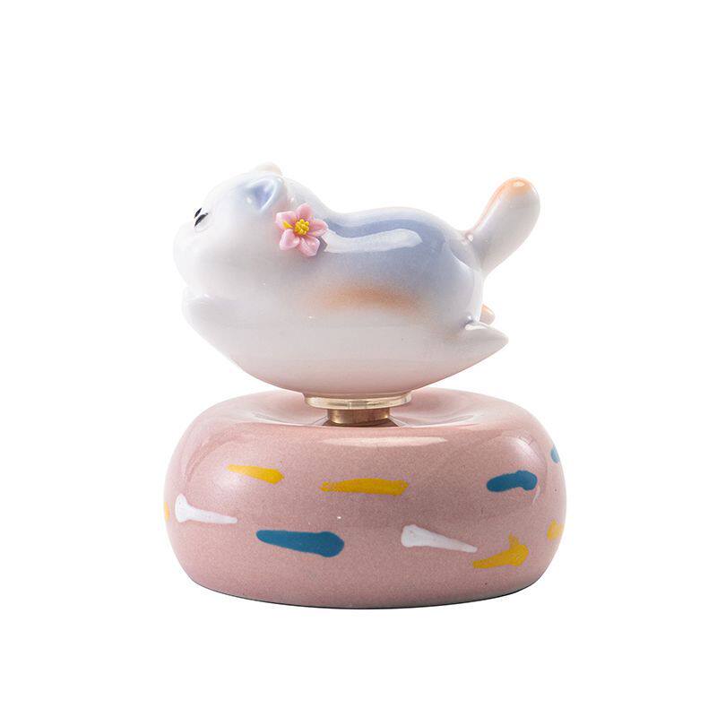 网红陶瓷甜甜小摆件可爱旋转转转家居车载工位装饰