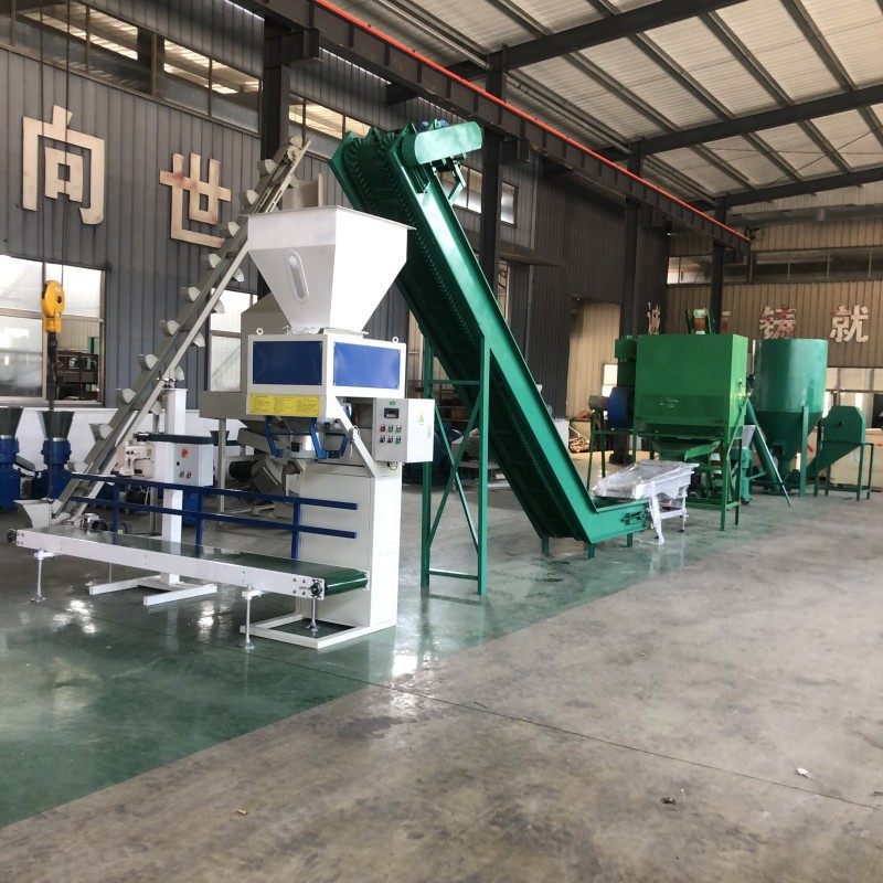 青草玉米颗粒饲料机 猪鸡鱼饲料生产线 小型猫砂颗粒机设备