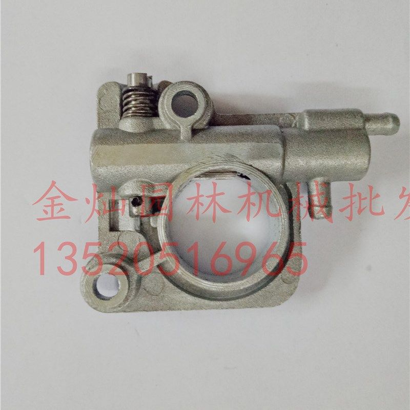 共立350T/CS-350WES油锯机油泵 中坚3600机油泵 35/36油锯配件