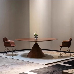 飞碟餐桌北美设计师网红客厅意式极简别墅民宿大平层极简实木圆桌