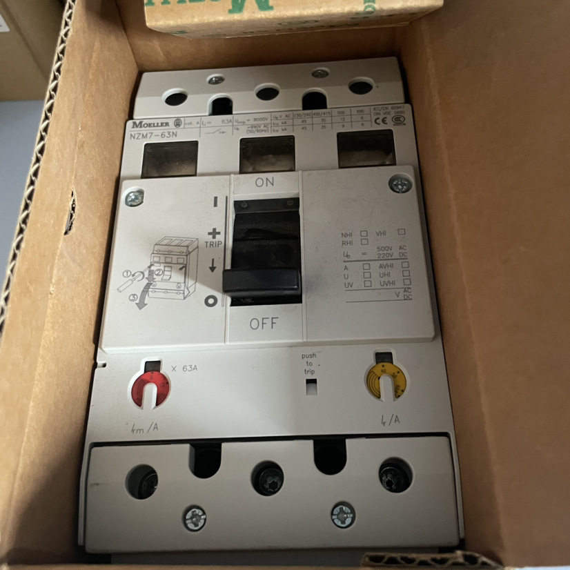 金钟穆勒断路器 DA-NZM7-40N   DA-NZM7-63N DA-NZM7-160 DA-NZM7