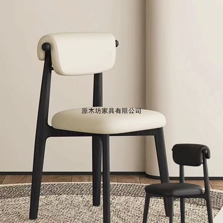 意式极简金属餐椅家用轻奢高级感餐桌椅子黑色真皮靠背椅2025新款