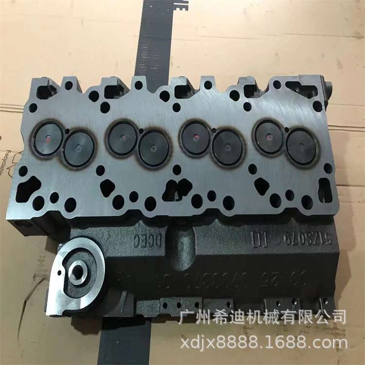 PC100-6 PC110-6 PC120-6 4BT3.9 4D102发动机缸盖总成 挖机配件