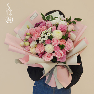 女神节重庆鲜花同城速递花店订送花配送上门玫瑰康乃馨花束生日