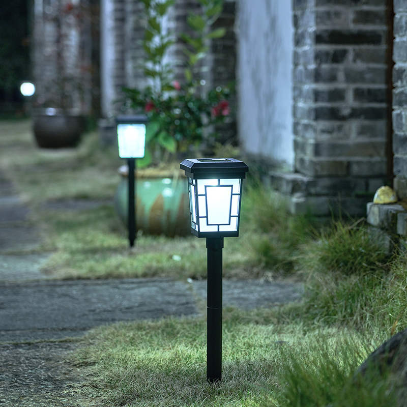 太阳能户外草坪灯庭院花园装饰家用别墅防L水小夜灯草地布置地插
