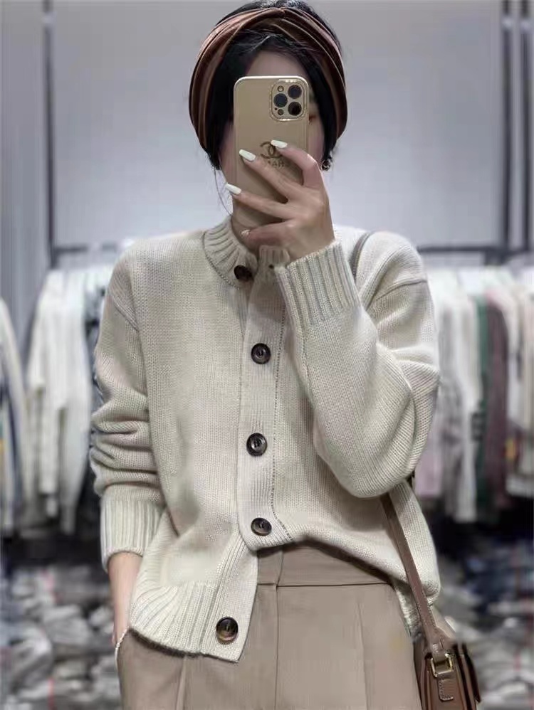 秋冬女圆领开衫加厚短款单排扣100纯羊毛衫毛衣长袖打底外套上衣