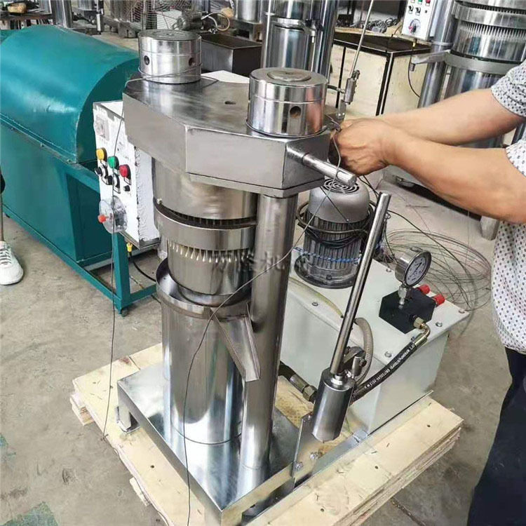全自动家用液压榨油机核桃花椒辣椒油压油机多功能立式芝麻香油机