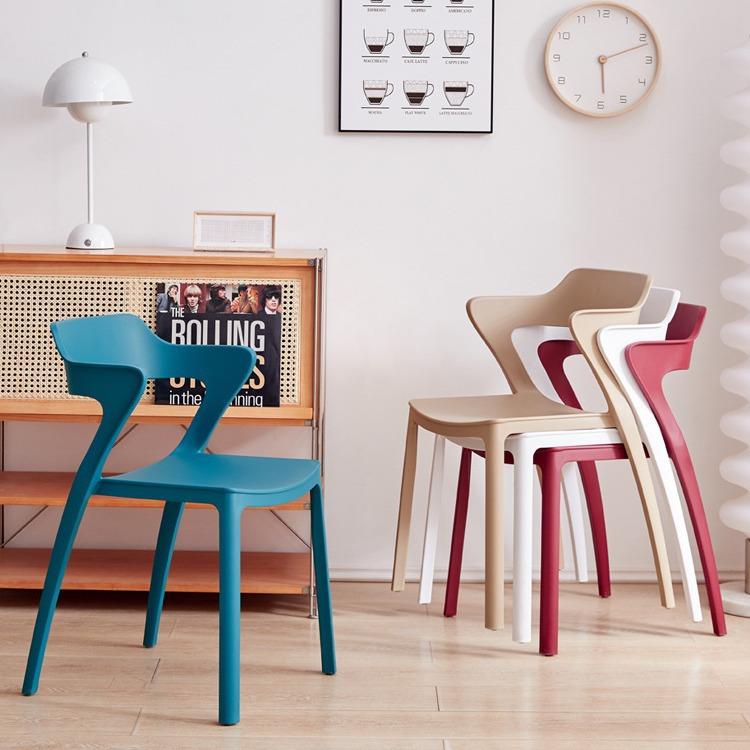 椅子塑料椅加厚靠背椅户外休闲椅牛角椅等位椅可叠放餐椅凳子经济