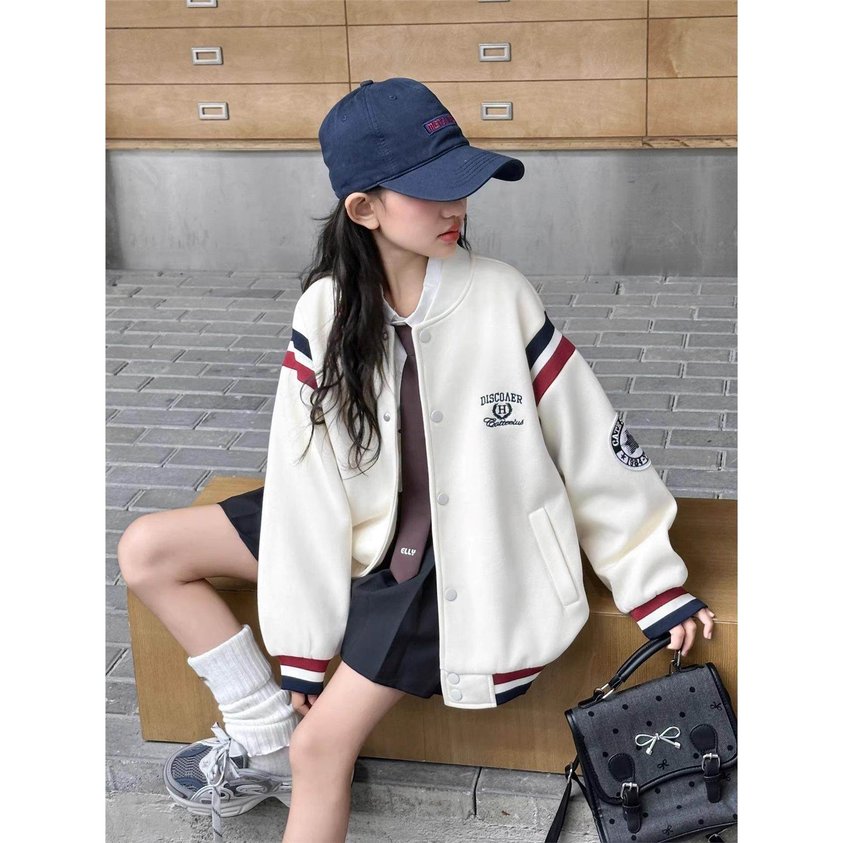 法国Uamtor女童外套春秋款2025新款洋气儿童装加厚夹克夹棉棒球服