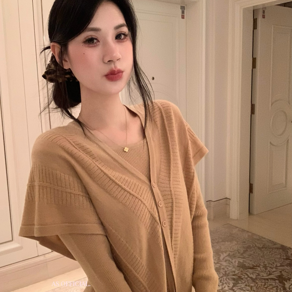 妍熙YANSEE可拆卸披肩+针织打底衫两件套秋冬上衣套装（含6绵羊毛