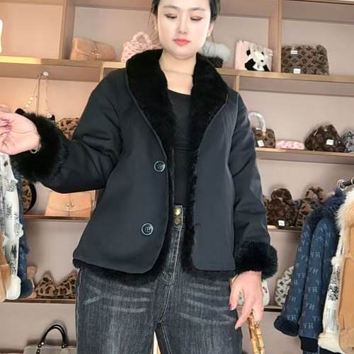 复古翻领黑色皮草外套