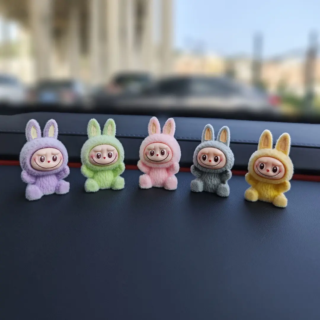 【下單立減50】新款立體labubu公仔車載擺件可愛拉布布辦公室ZQ