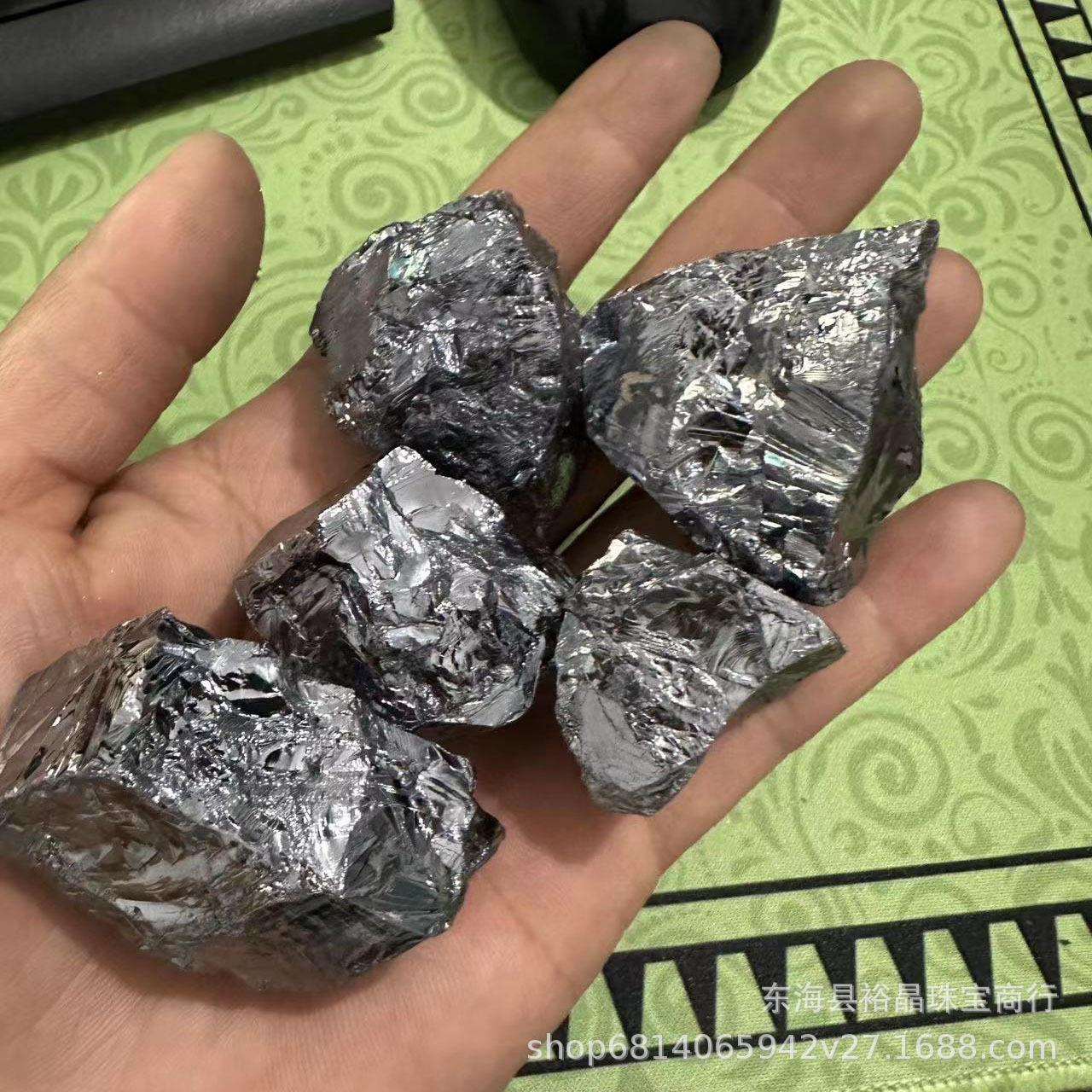 天然太赫兹原石 碎石扩香石装饰石花盆装饰布景石硅钛赫磁石