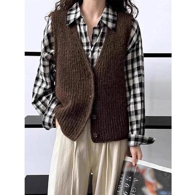 v领纯色无袖开衫针织马甲背心女2025秋季款短款百搭叠穿外搭毛衣