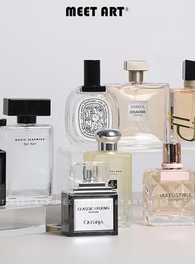 简约样板间香水口红道具衣帽间搭配组合梳妆台装饰软装饰品摆件