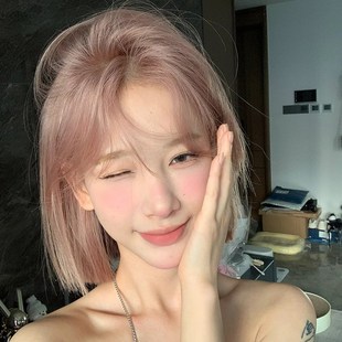 现货速发夏日新款粉金一刀切假发短发全头套浅色发色团头短直发