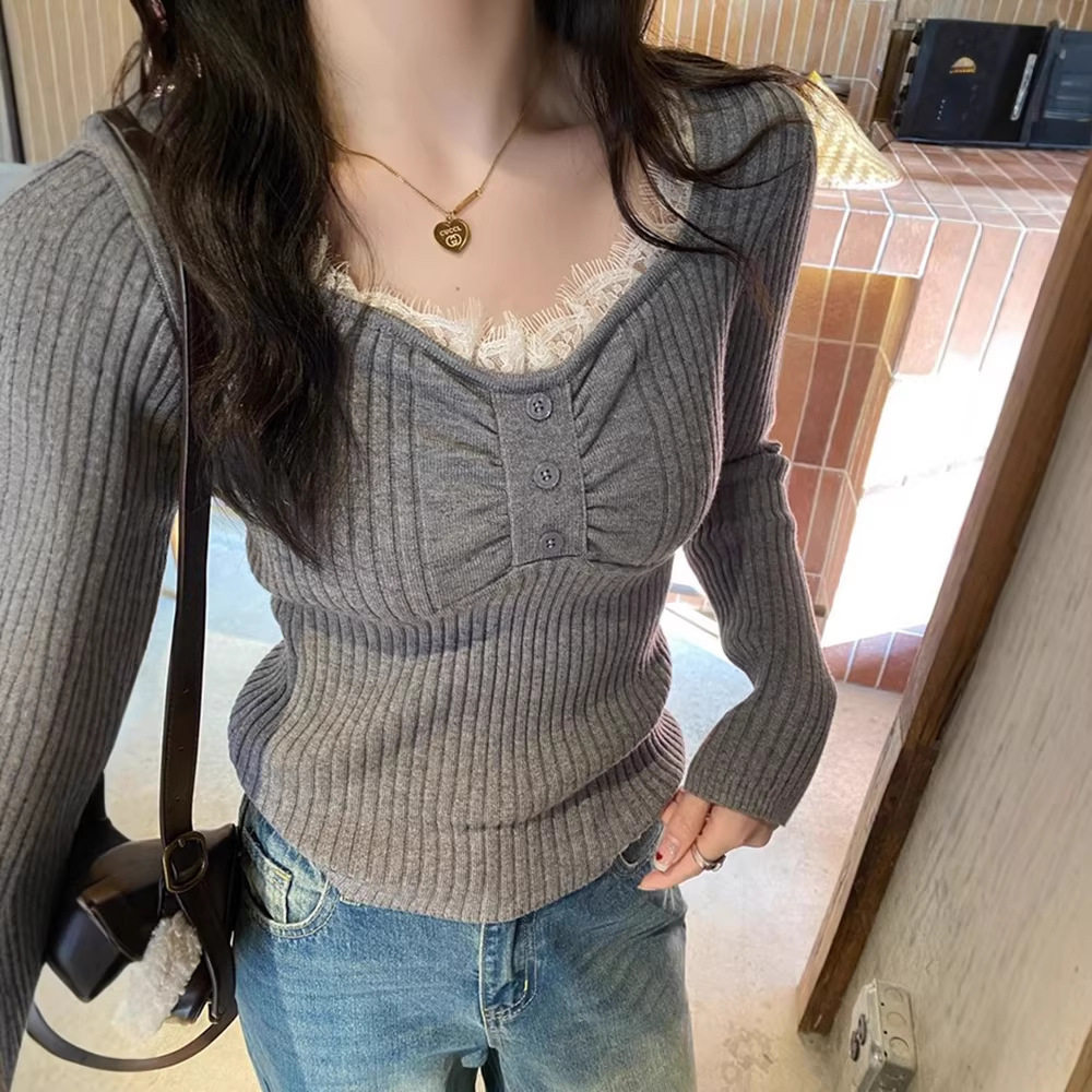 V领蕾丝针织打底衫女款内搭修身2026春季新款高级感毛衣短款上衣